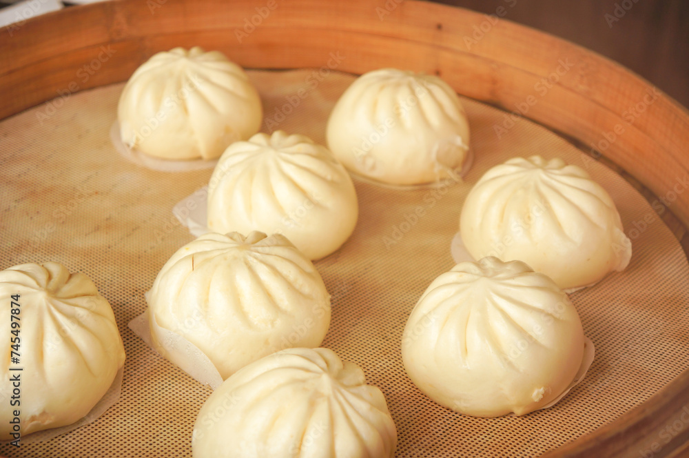 売店で見る肉まん